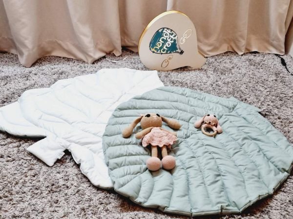 საბავშვო ხალიჩა ფოთოლი