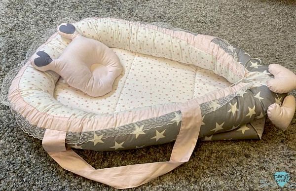 გამოსაყვანი ბუდე პატარა ვარსკვლავებით