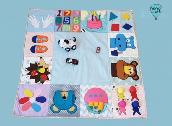 განმავითარებელი ხალიჩა ცისფერი, ცხოველებით